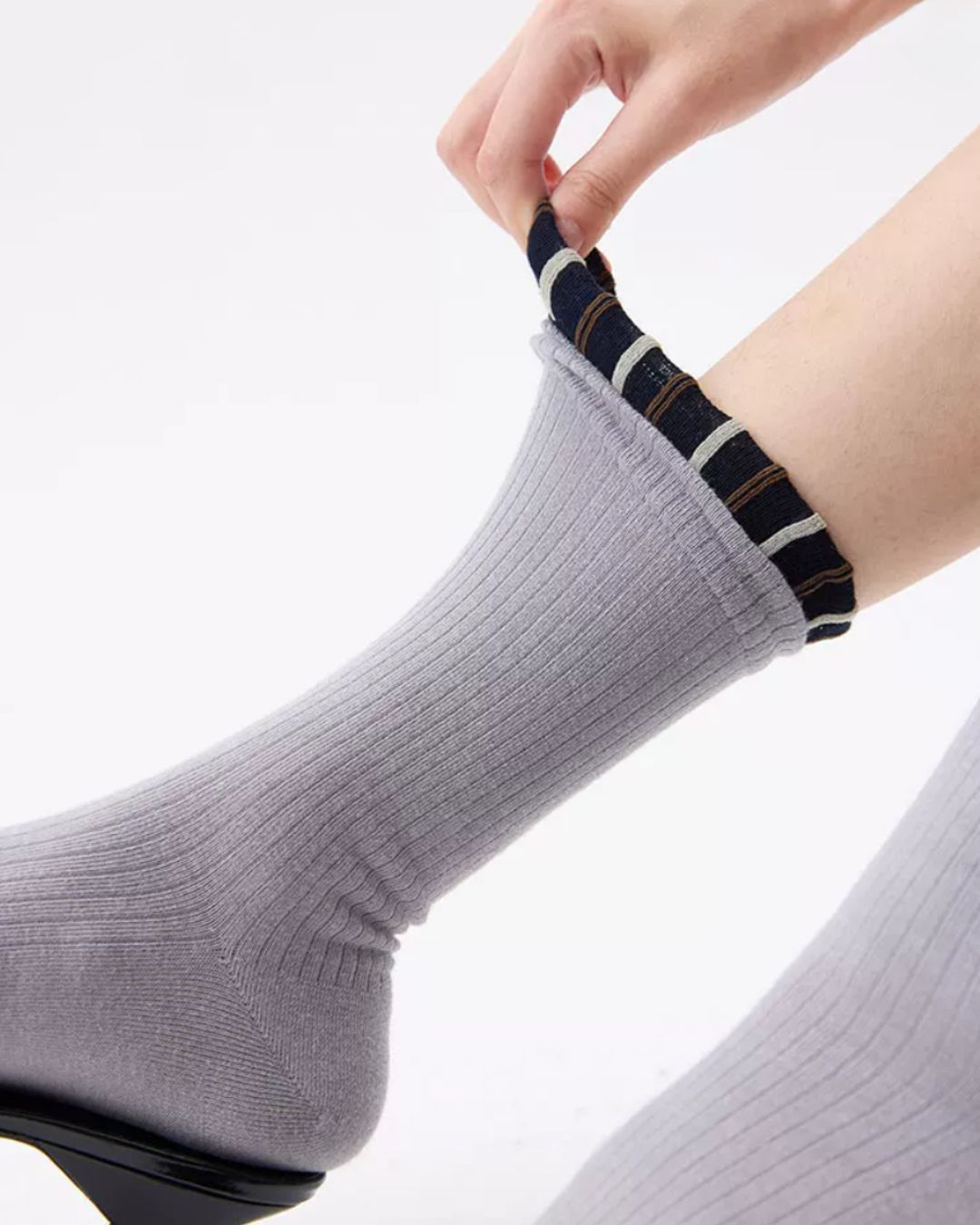 Frill-Cuff Striped Seamless Crew