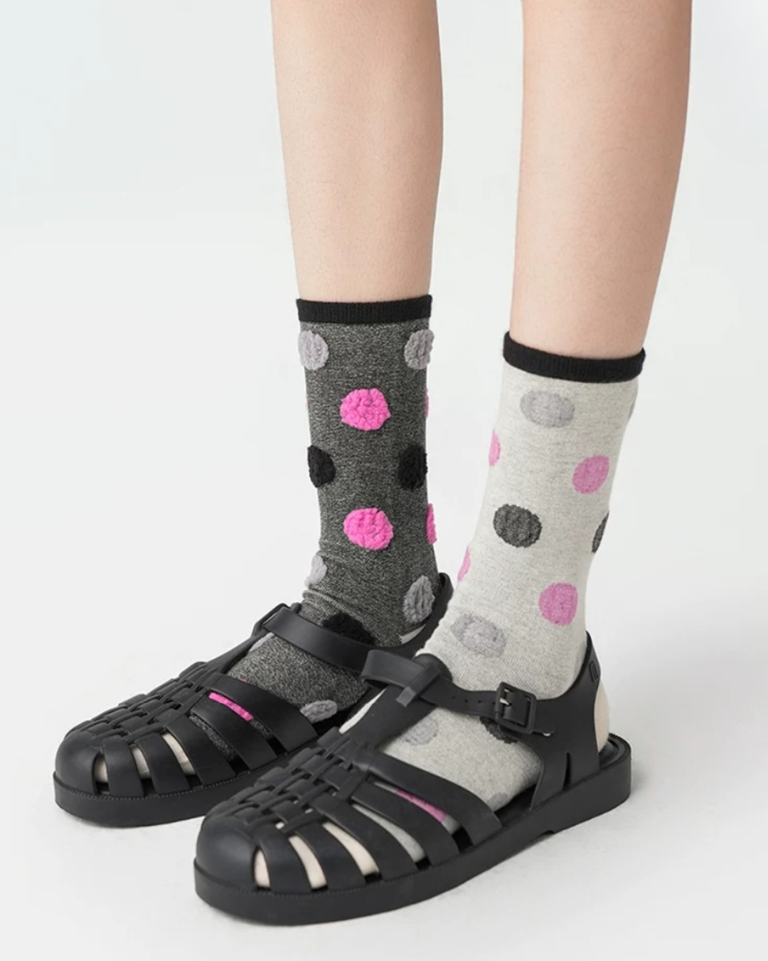 Dual-Sided Seamless Dot Crew